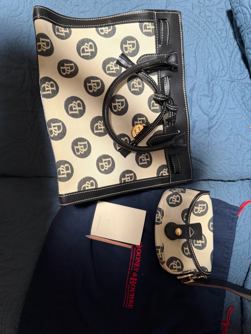 Dooney & Bourke Alto Cream and Black Logo Tote with Matching Pouch
